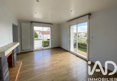 Maison - 88 m² - 4 pièces