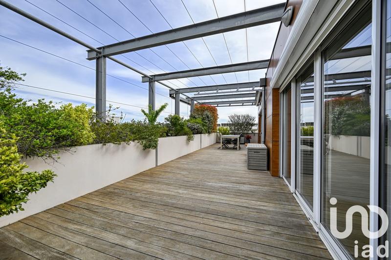 Appartement - 162 m² - 6 pièces