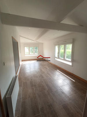 Maison - 128 m² - 7 pièces