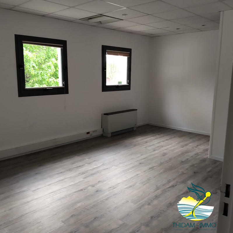 Local d'activités - 26 m² - 1 pièce