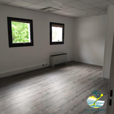 Local d'activités - 26 m² - 1 pièce