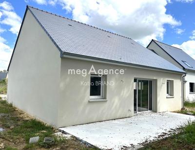 Maison - 88 m² - 4 pièces