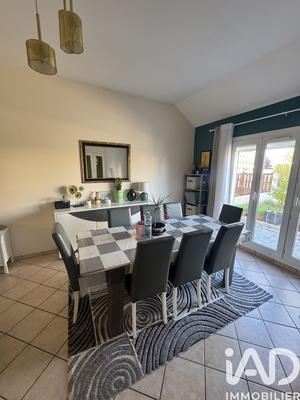 Maison - 110 m² - 5 pièces