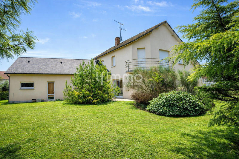 Maison d'architecte - 205 m² - 8 pièces