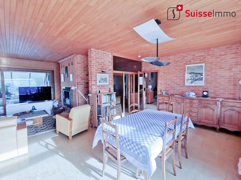 Pavillon - 261 m² - 11 pièces