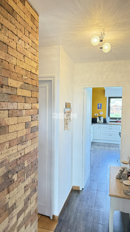 Villa - 183 m² - 6 pièces