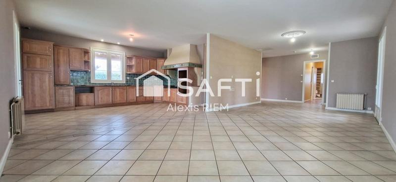 Maison - 210 m² - 6 pièces