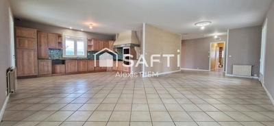 Maison - 210 m² - 6 pièces