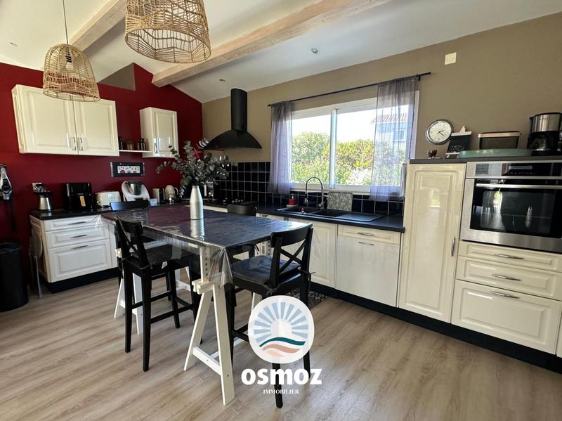 Maison traditionnelle - 128 m² - 4 pièces