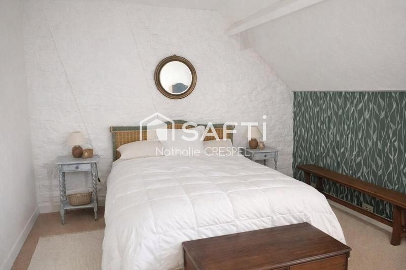 Propriété - 180 m² - 11 pièces