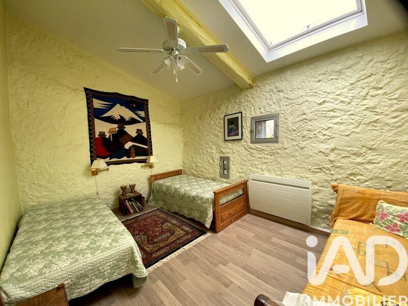 Maison de village - 200 m² - 6 pièces