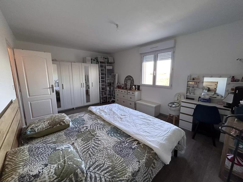 Maison - 247 m² - 7 pièces