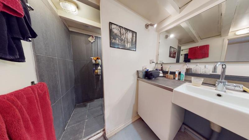 Loft - 97 m² - 3 pièces