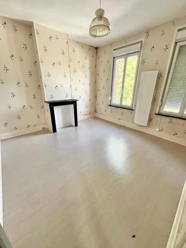 Maison ancienne - 141 m² - 8 pièces