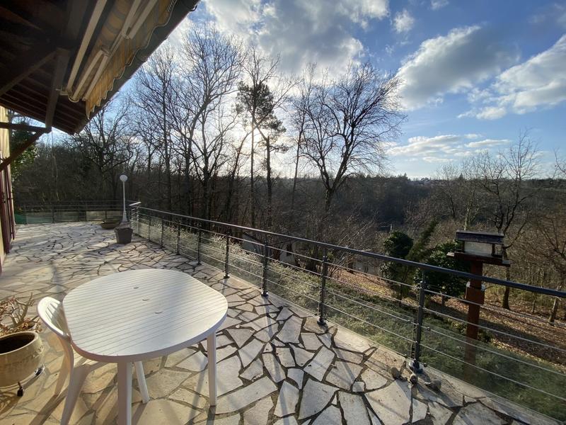 Maison traditionnelle - 125 m² - 4 pièces