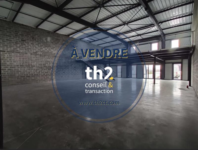Local d'activités - 363 m²
