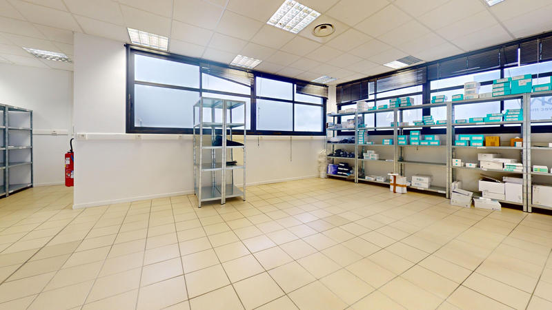 Local commercial - 255 m²