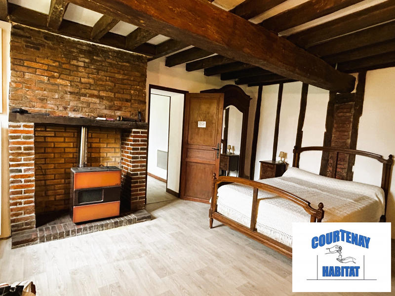 Maison traditionnelle - 164 m² - 7 pièces