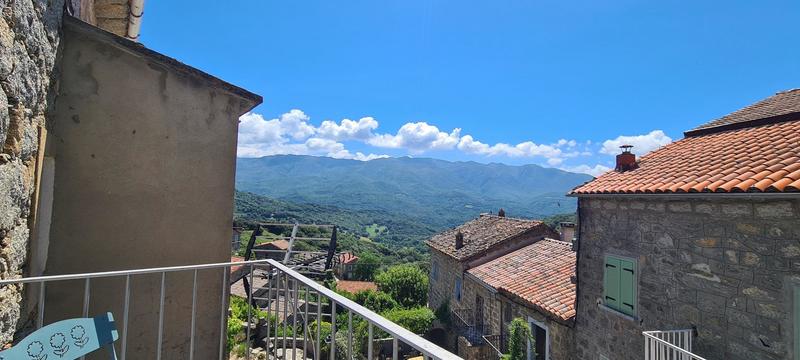 Maison - 57 m² - 4 pièces