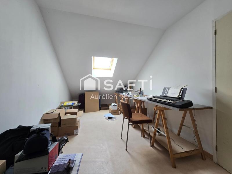 Maison - 168 m² - 8 pièces