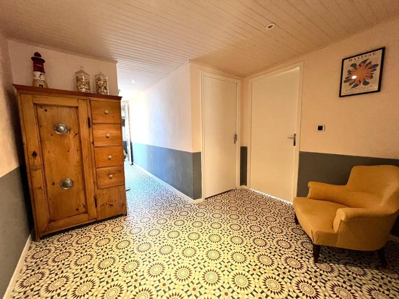 Maison - 235 m² - 6 pièces