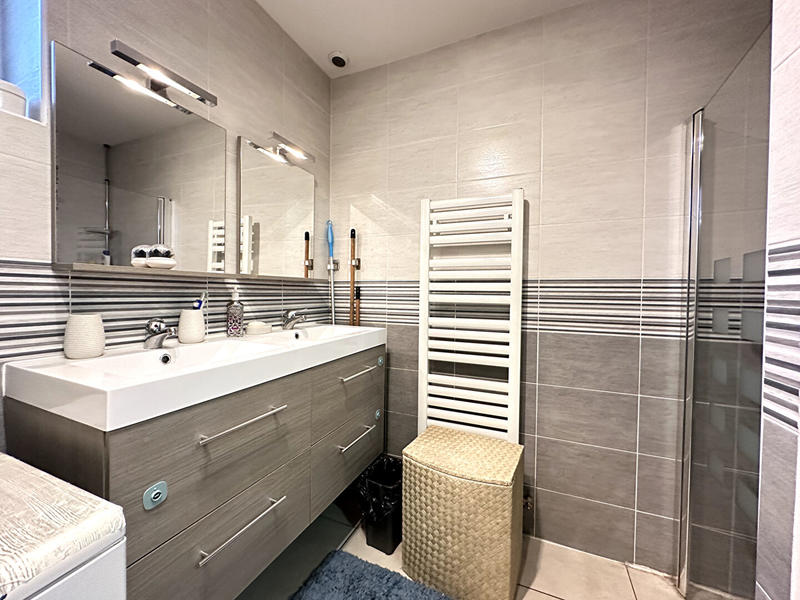 Maison - 93 m² - 4 pièces