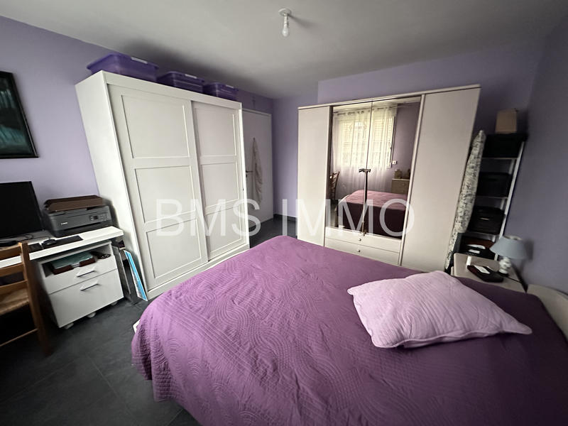 Maison - 205 m² - 6 pièces