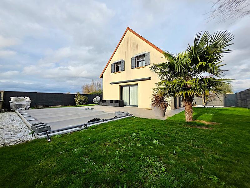 Maison traditionnelle - 97 m² - 4 pièces