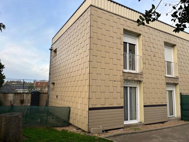 Maison de ville - 84 m² - 3 pièces