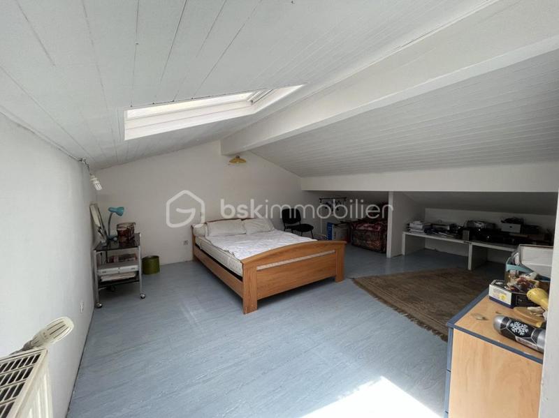 Maison traditionnelle - 156 m² - 6 pièces