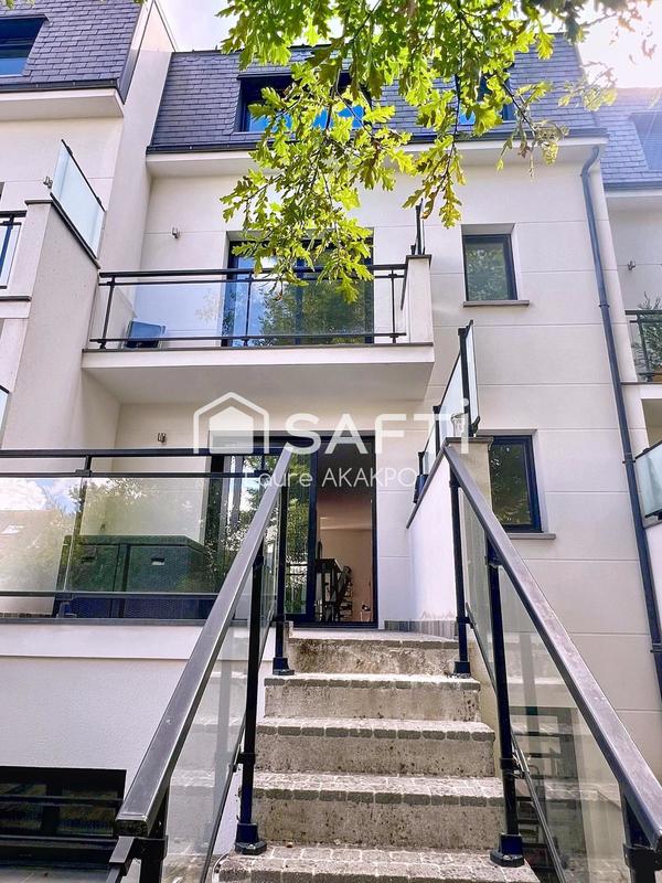 Maison - 140 m² - 7 pièces