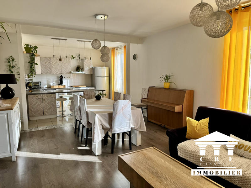 Maison - 145 m² - 6 pièces