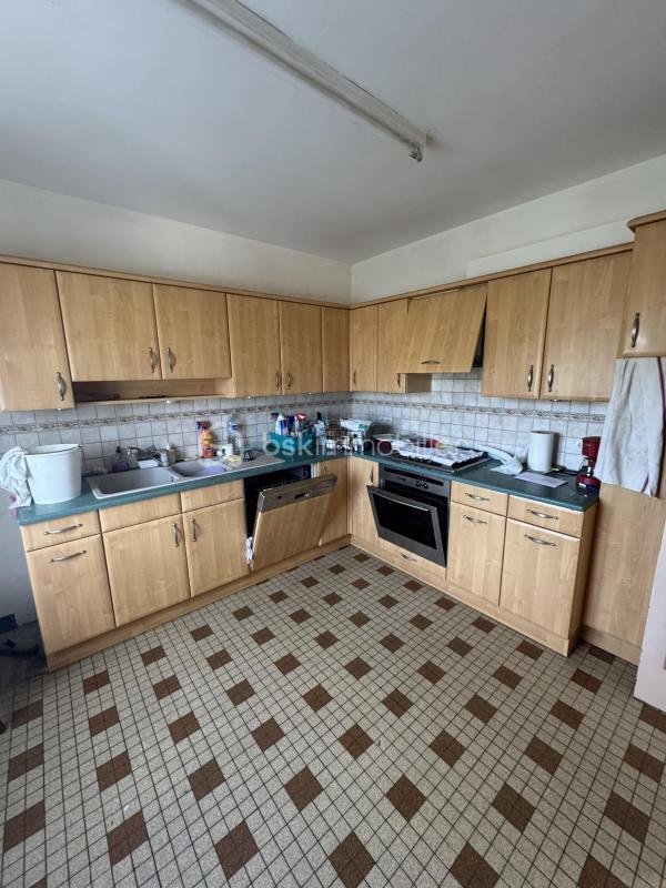 Maison traditionnelle - 75 m² - 4 pièces