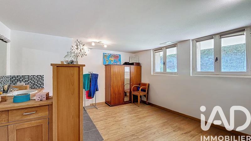 Maison - 127 m² - 6 pièces