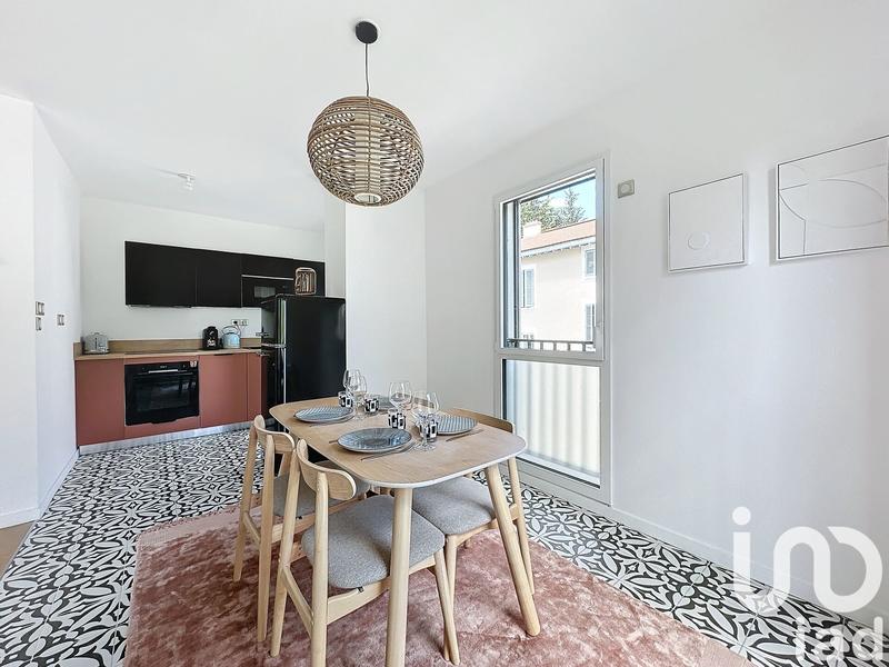 Appartement - 88 m² - 4 pièces