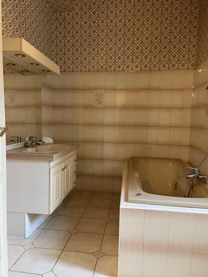 Maison ancienne - 145 m² - 6 pièces