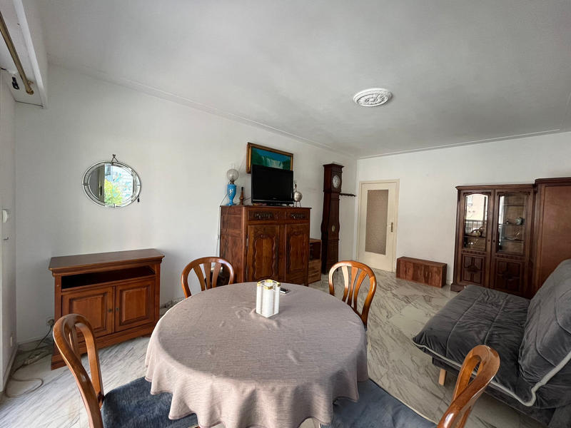 Appartement - 67 m² - 2 pièces