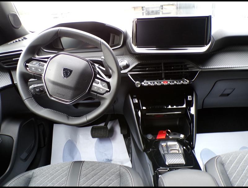 Peugeot 2008 Hybrid 145 Allure e-Dcs6