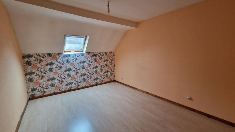 Maison - 151 m² - 8 pièces