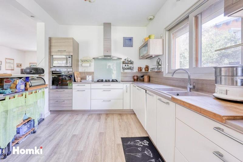 Maison - 138 m² - 5 pièces