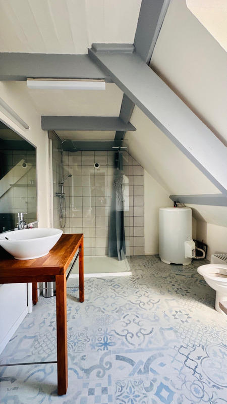 Maison - 200 m² - 10 pièces