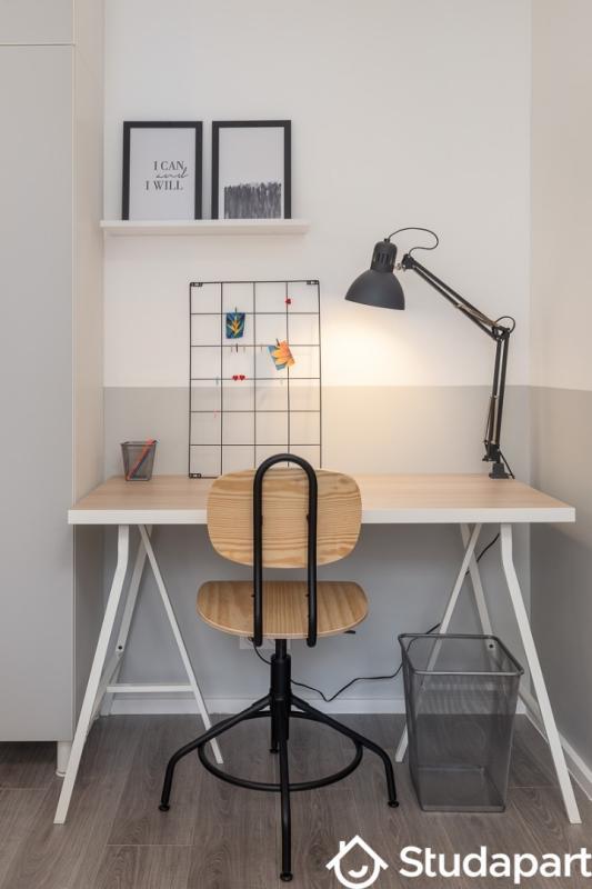 Chambre - 10 m² - 1 pièce