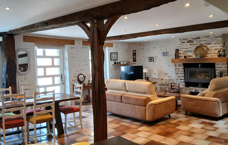 Maison - 127 m² - 7 pièces