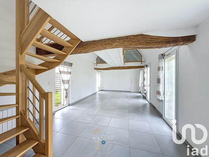 Maison - 93 m² - 4 pièces