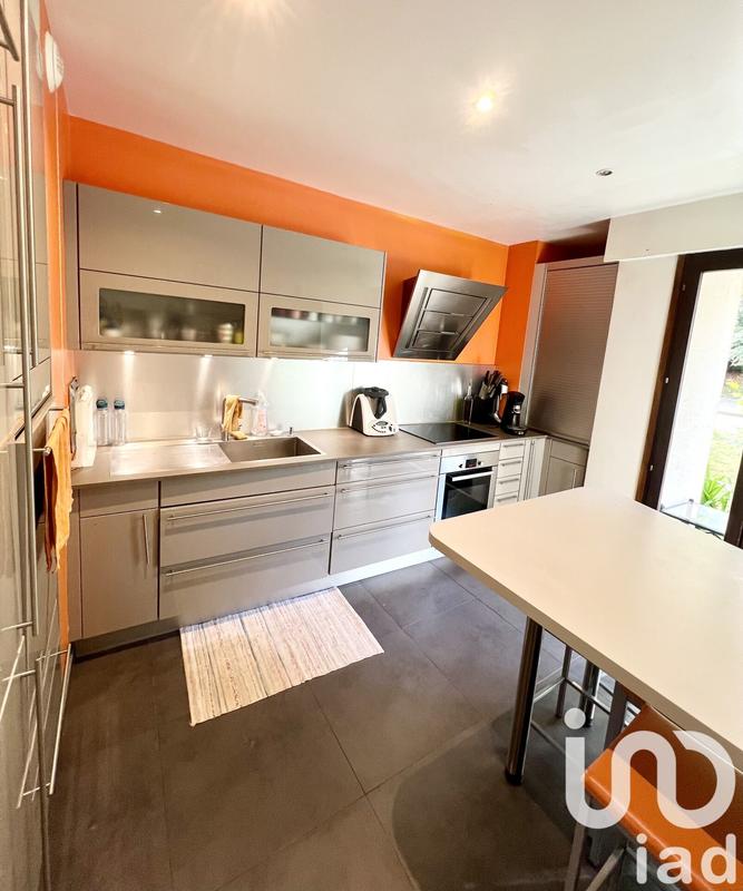 Appartement - 130 m² - 5 pièces