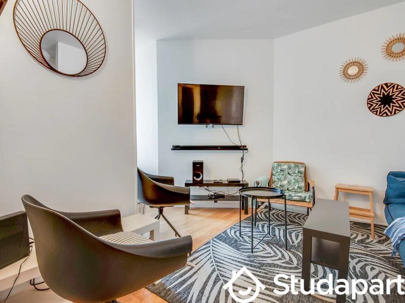 Chambre - 12 m² - 1 pièce