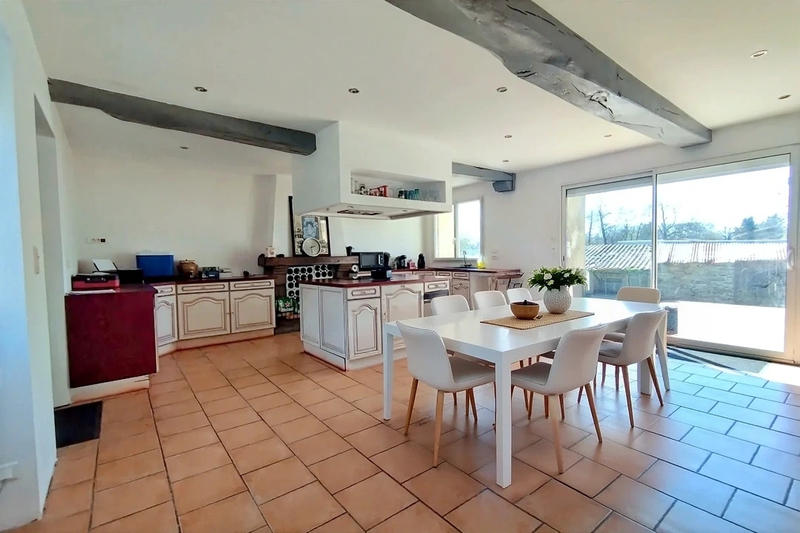 Maison - 152 m² - 6 pièces