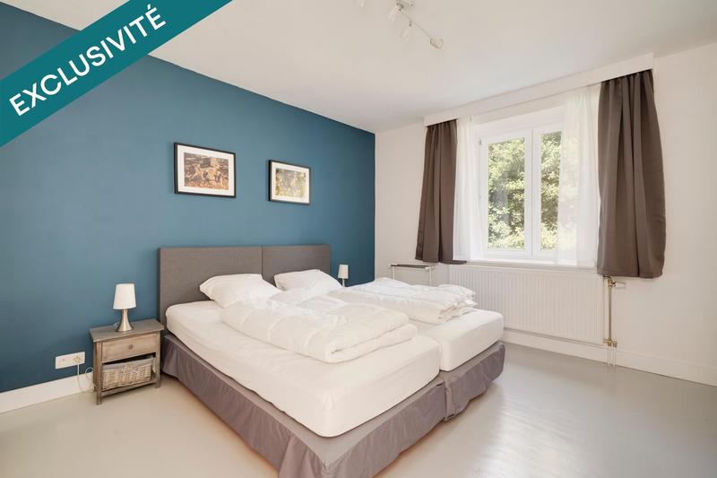 Maison - 340 m² - 12 pièces