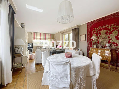 Maison - 170 m² - 7 pièces