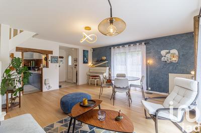 Maison - 108 m² - 5 pièces